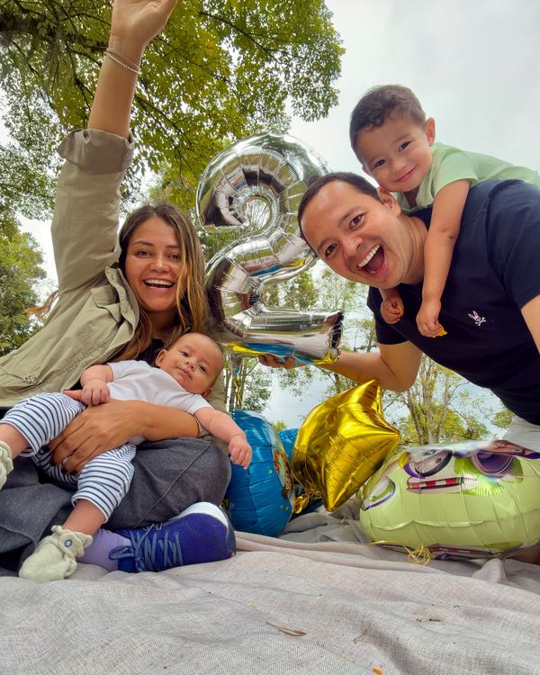 Carlos Mario Marín con su familia